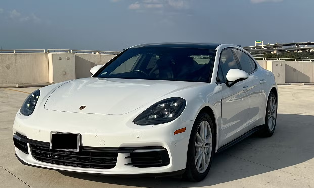 2019 Porsche Panamera